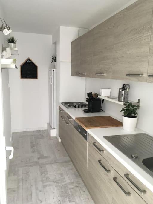 Appartement T3 Proche De La Mer Narbonne Exteriör bild